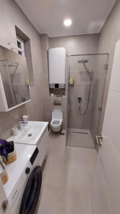 Apartment Green Lux Belgrado Buitenkant foto