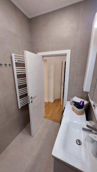 Apartment Green Lux Belgrado Buitenkant foto
